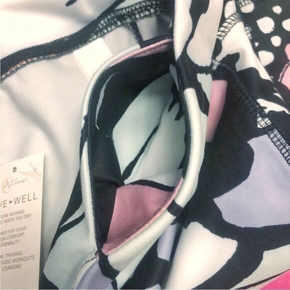 Medium Active Live Well Leggings - Picture 8 of 8